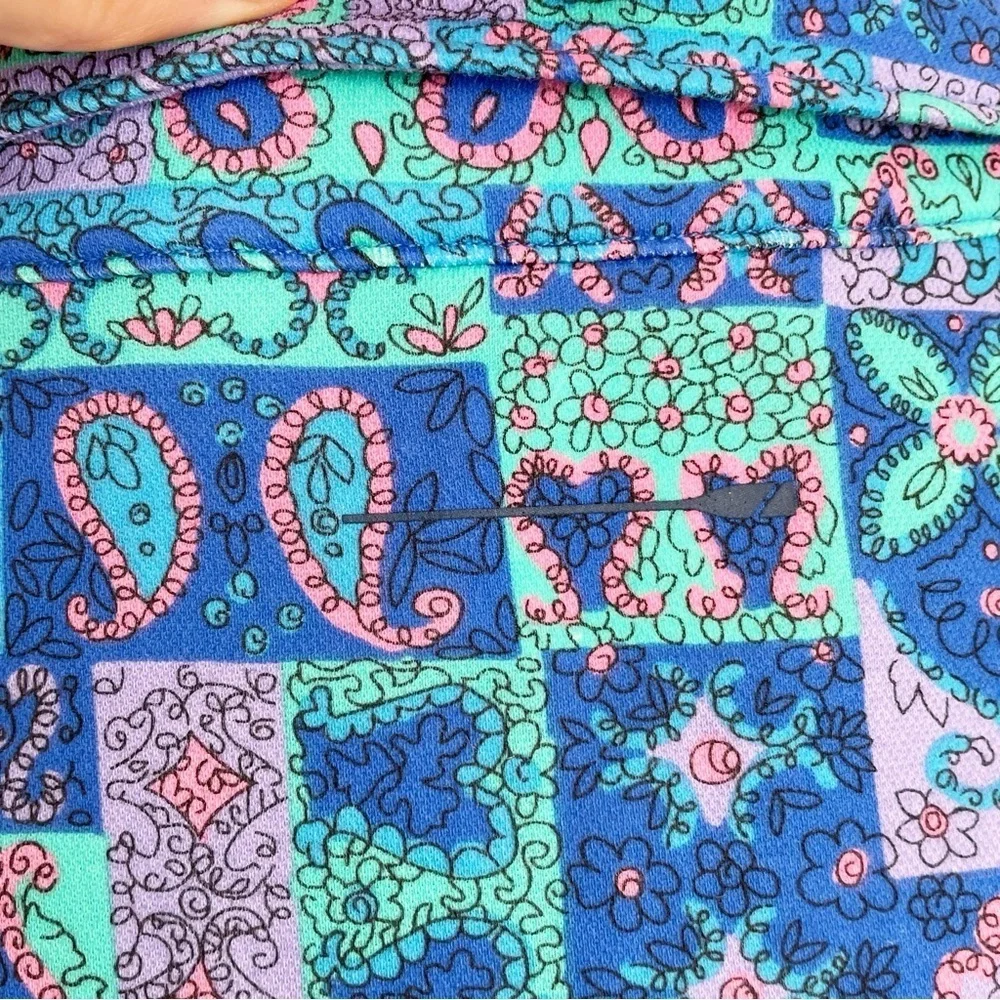 J Crew Performance Polo Shirt With COOLMAX in print size Large pattern golf tee